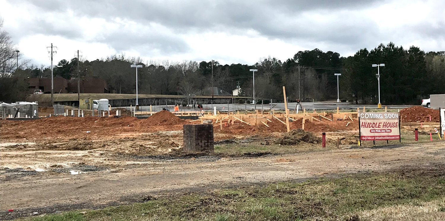 Huddle House construction in early stages | Daily Mountain Eagle