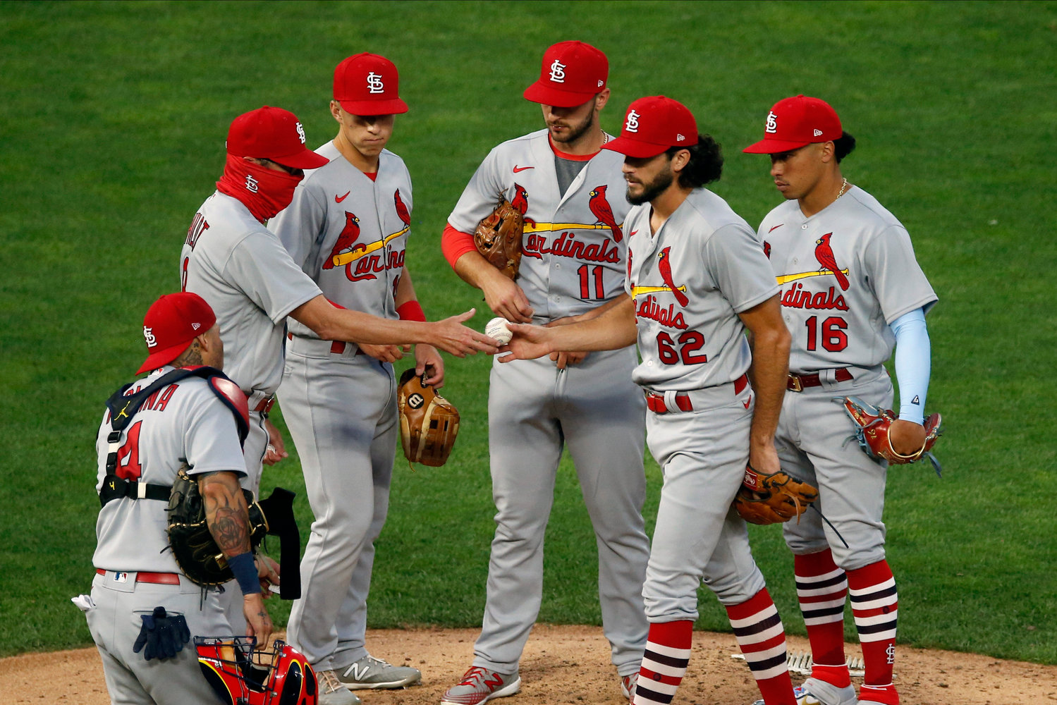 Cardinals-Brewers game postponed after 2 St. Louis positives | Daily Mountain Eagle