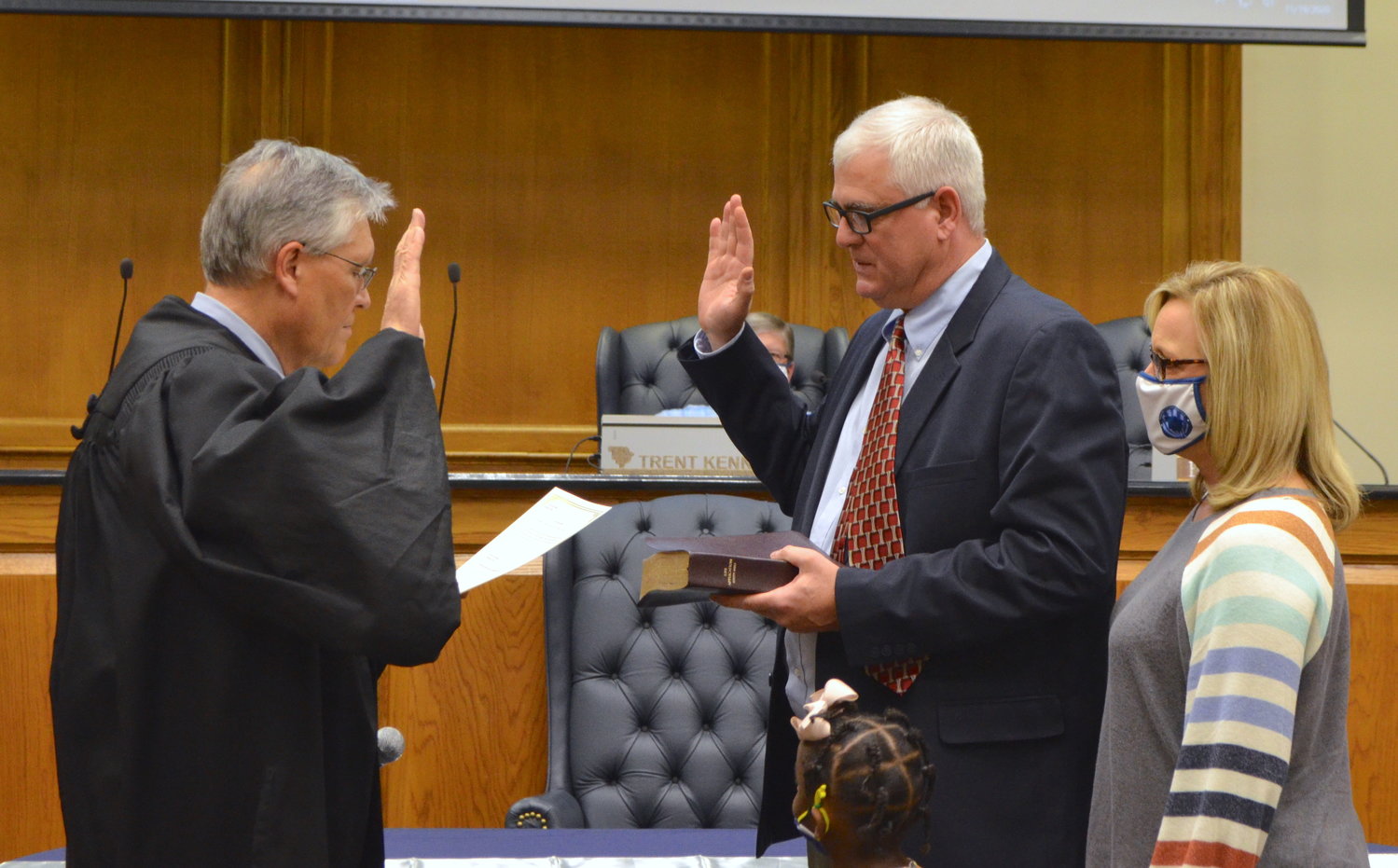 Ingle takes oath of office for third term on school board