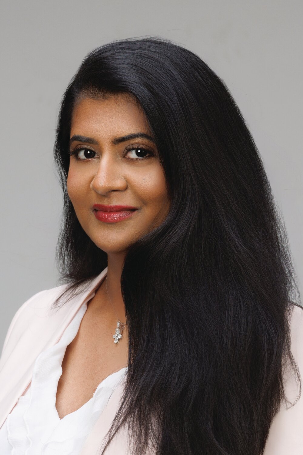 HRMC medical staff welcomes internal medicine physician