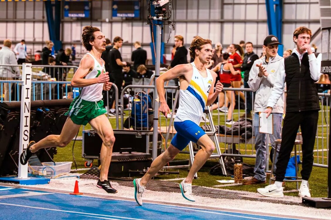 Larson claims 3000-meter program record