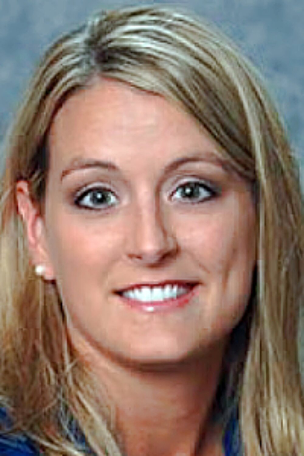 Brittney Meyer receives Excellence in Honors Mentorship Award