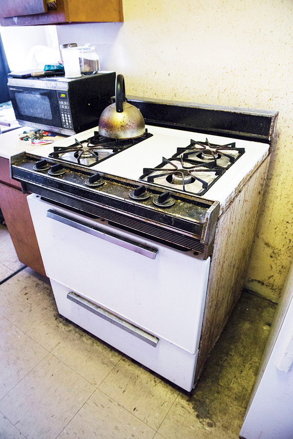 Longsought appliances finally reach Ft. Indy Houses The Riverdale