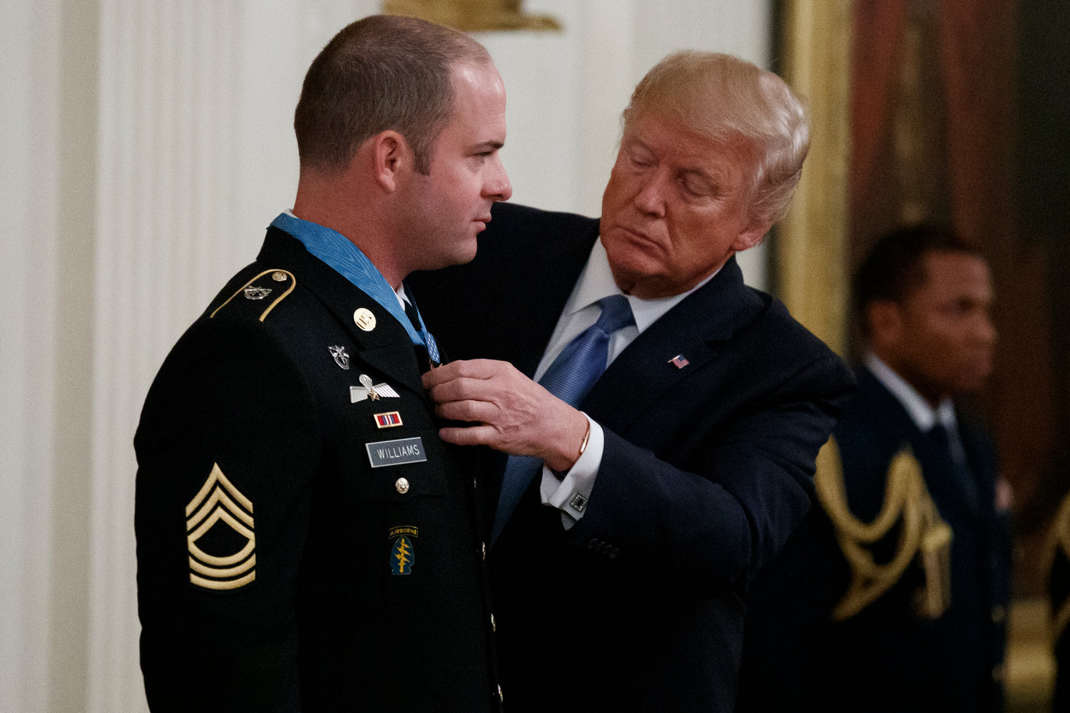 Trump presents highest military honor to Army Green Beret | Rome Daily ...