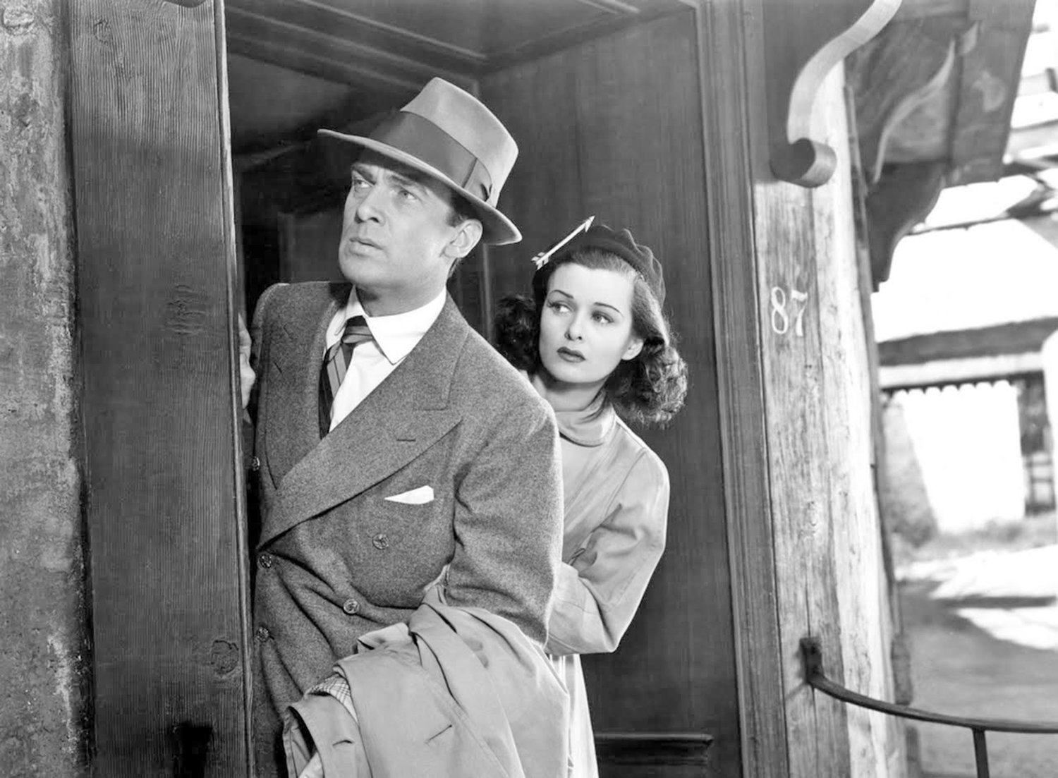 Capitolfest feature — Walter Pidgeon and Joan Bennett in a scene from “Man Hunt”