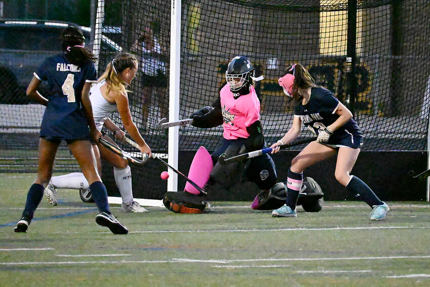 Kelsey Begin made a save in the second half of Severna Park&rsquo;s win over Kent Island.