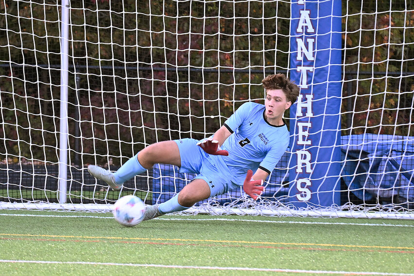 Julian DiBenedetto drove the touchline to help generate offense in the county championship.