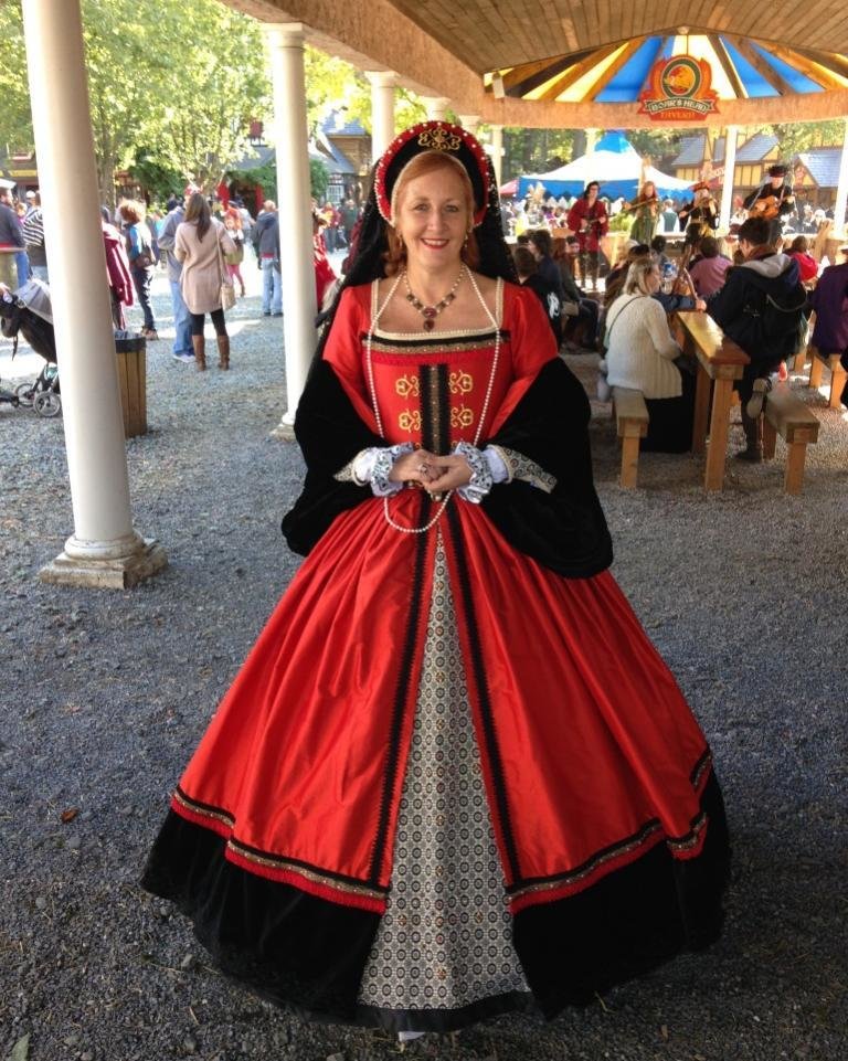 Local Garb Seamstresses Adorn Maryland Renaissance Festival | Severna Park