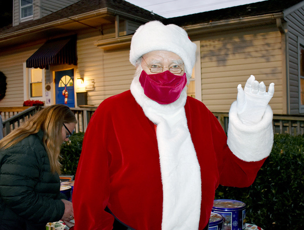 Freeman Bagnall reprised his role as Santa Claus during the Greater Severna Park and Arnold Chamber of Commerce tree lighting on December 3.