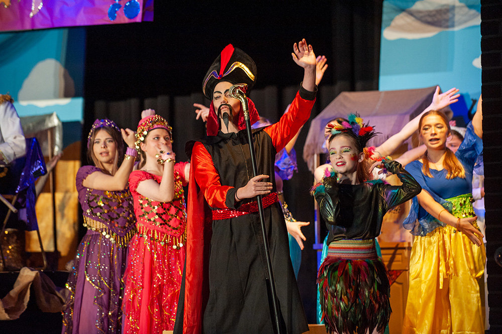 St. John Students Showcase A Whole New World During “Aladdin Jr ...