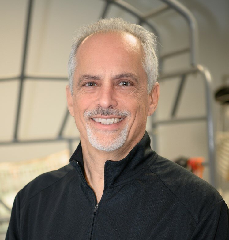 Volunteer Of The Month: Ravens Chiropractor Dr. Alan Sokoloff Educates Young Athletes About Sports Safety